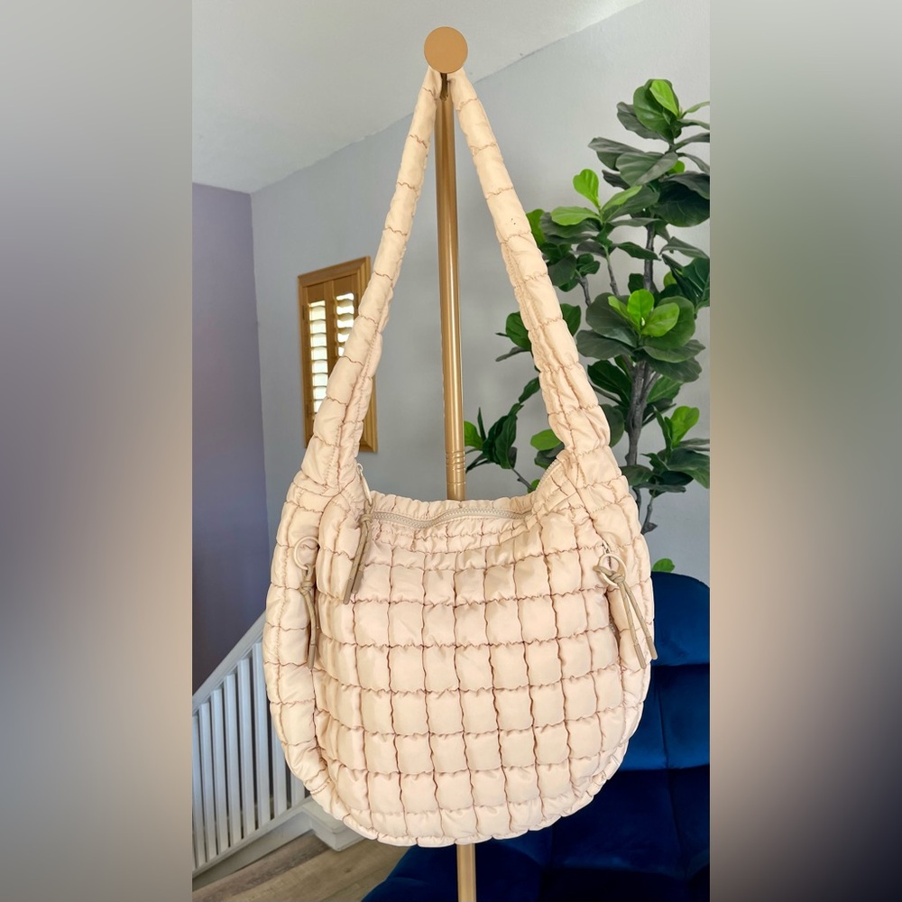 NWOT Urban Expressions Square Quilt Nylon Hobo Bag